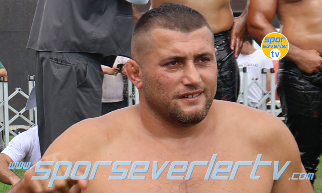 100. Terme Oğuzlu Mahallesi Yağlı Pehlivan Güreşleri Başpehlivanı Hamza Özkaradeniz