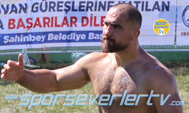 13. Manavgat Yağlı Pehlivan Güreşleri Başpehlivanı Feyzullah Aktürk