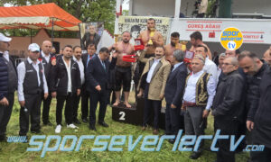 İbrahim Karabacak Havza Yağlı Pehlivan Güreşleri Başpehlivanı Yusuf Can Zeybek