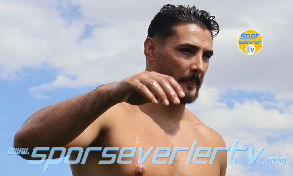 Türkiye Yağlı Güreş Ligi İlk Hafta Lideri Mustafa Taş